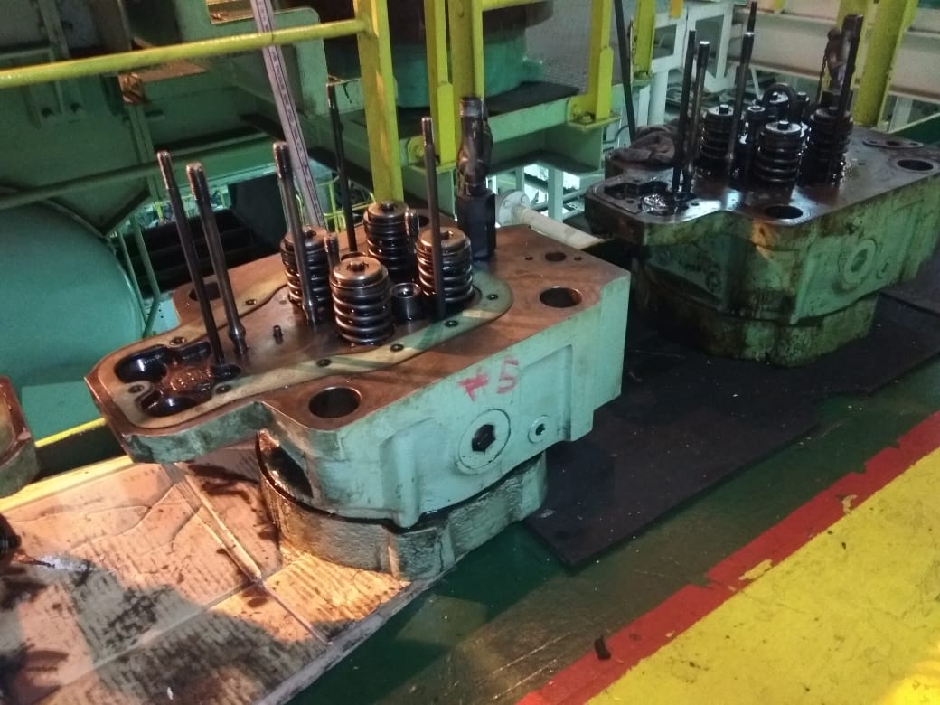 Marine Engine Repair | Overhaul & Maintenance of MAN B&W engine | Crankshaft Replacement