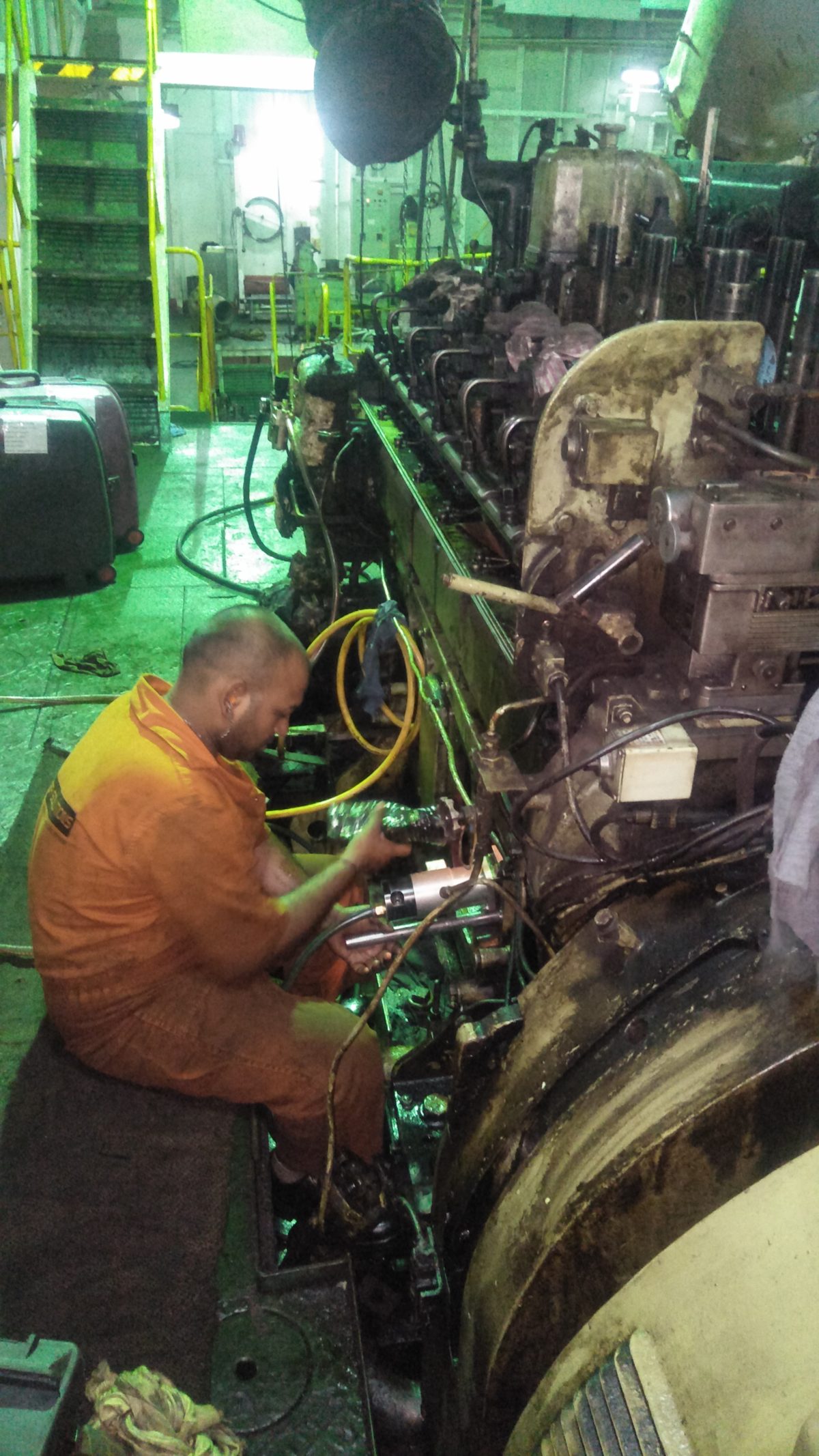 In Situ Crankshaft Grinding On Site Machining Of Crankshaft